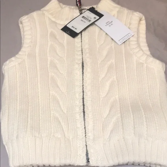 5 pounds of Woman’s resell bundle and I also offer children's and men's or a mix - Picture 8 of 16